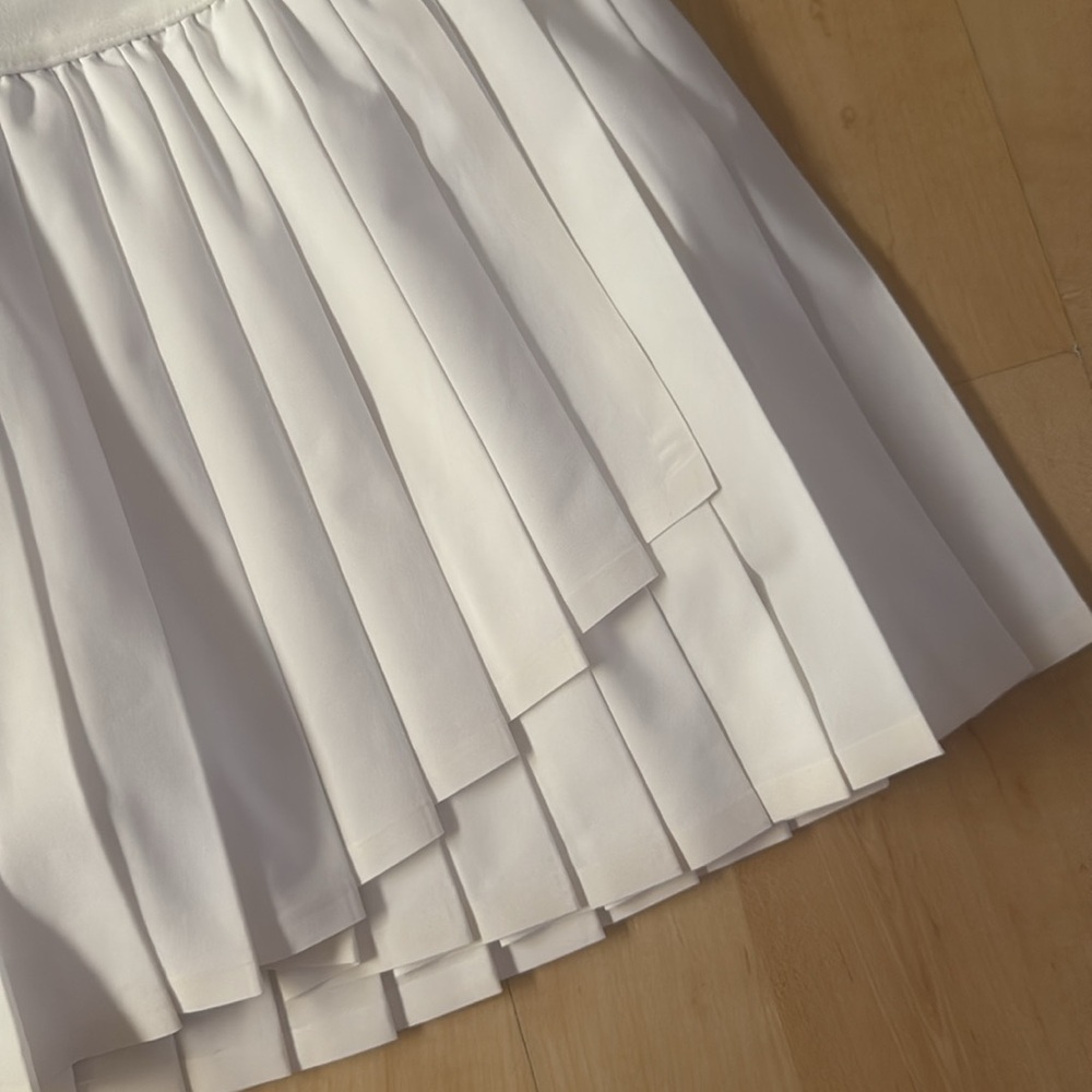 Aeri White Pleated Women's Skirt - Picture 3 of 5